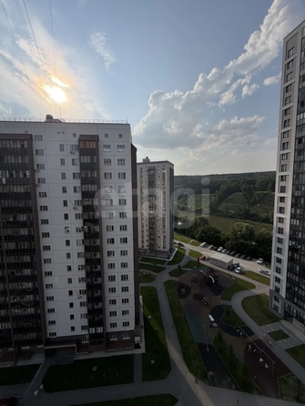 
  Продается 3-комн. квартира 73 м², в ЖК Весенний, Заречная 5 очередь дом 3. Фото 10.