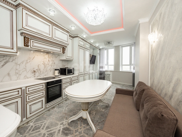 
  Продается 4-комн. квартира 113 м², в ЖК Заельцовский. Фото 3.