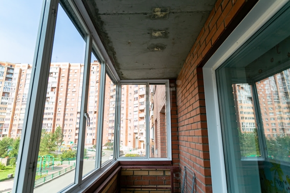 
  Продается 2-комн. квартира 44 м², в ЖК Радужный каскад, б/с 19. Фото 2.