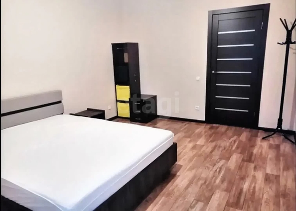 
  Продается 3-комн. квартира 72.8 м², в МКР Чистая Слобода, дом 40. Фото 3.