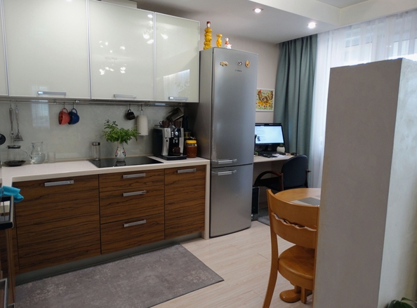
  Продам 2-комн. квартиру 52.7 м². Фото 10.