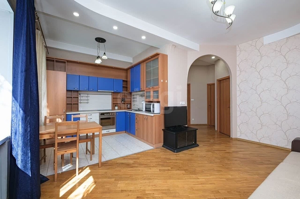 
  Продается 2-комн. квартира 59.8 м². Фото 2.