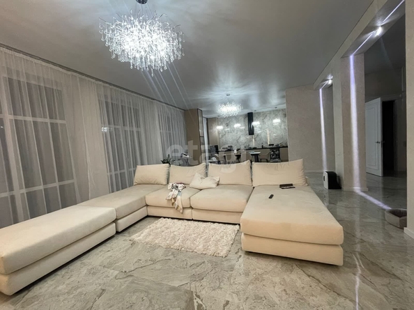 
  Продается дом 350 м². Фото 1.