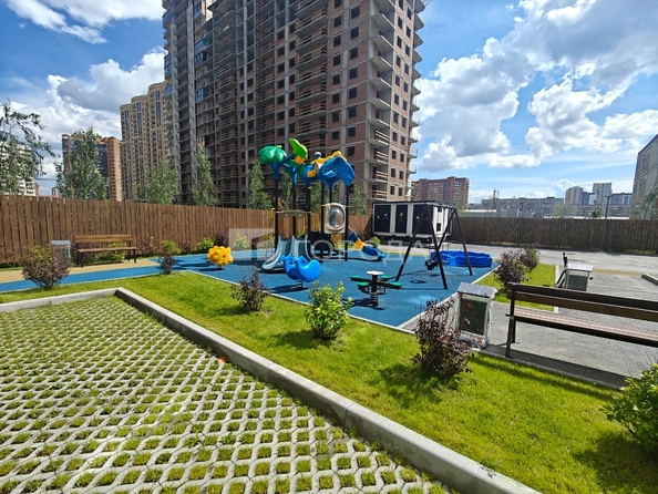 
  Продается 4-комн. квартира 115.2 м², в ЖК Возрождение. Фото 8.