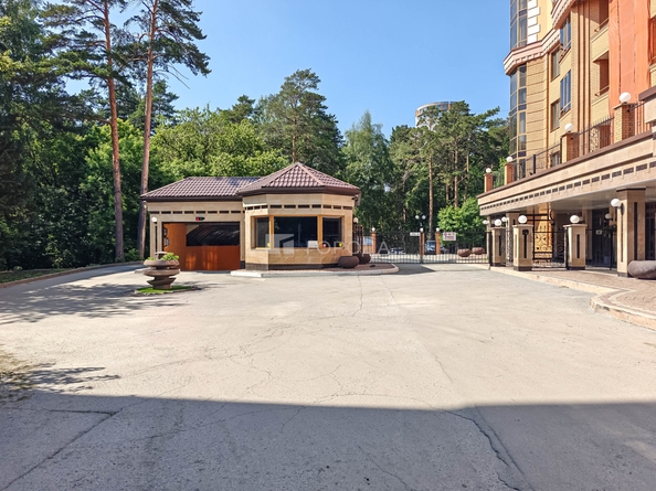
  Продается 3-комн. квартира 150.4 м². Фото 44.