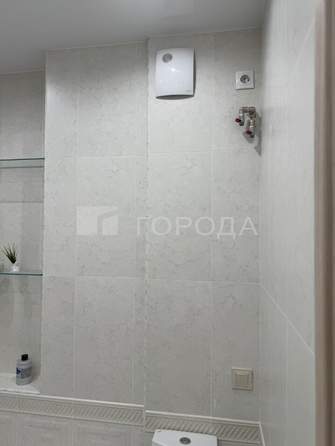 
  Продается студия 27 м², в ЖК Радужный каскад, б/с 19. Фото 9.