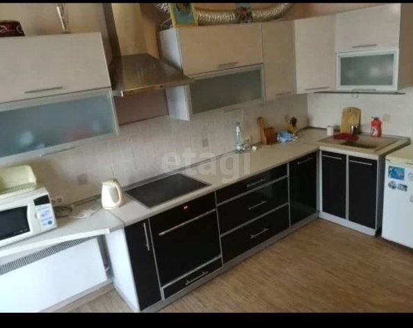 
  Продается 3-комн. квартира 70 м². Фото 1.