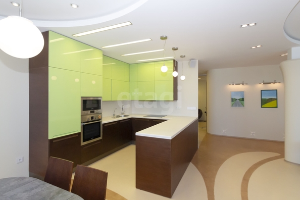 
  Продается 4-комн. квартира 151.7 м². Фото 7.