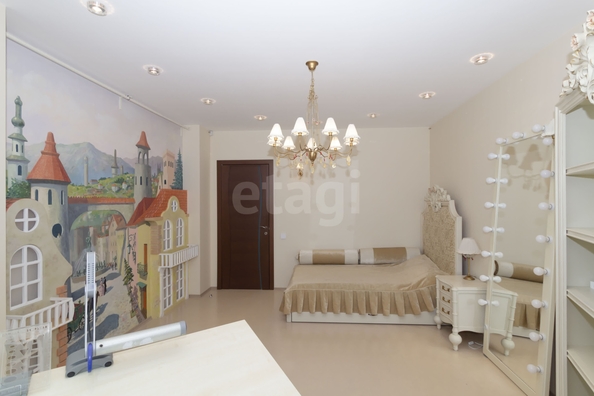 
  Продается 4-комн. квартира 151.7 м². Фото 10.