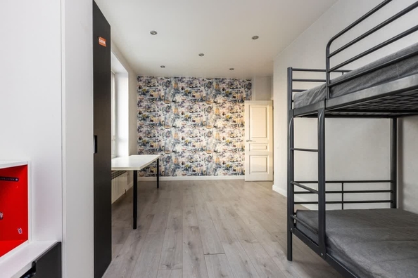 
  Продается 4-комн. квартира 107 м². Фото 6.