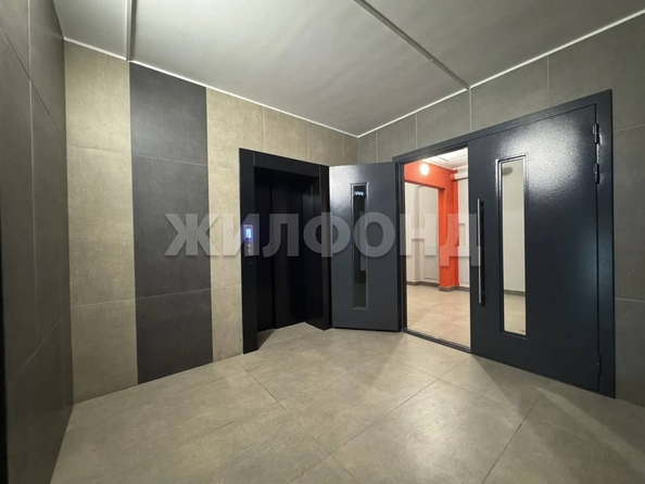 
  Продается 1-комн. квартира 37 м², в ЖК Азимут, дом 4. Фото 11.