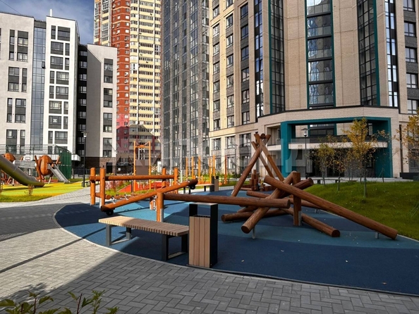
  Продается 3-комн. квартира 72 м², в ЖК Бирюзовая жемчужина-2. Фото 3.