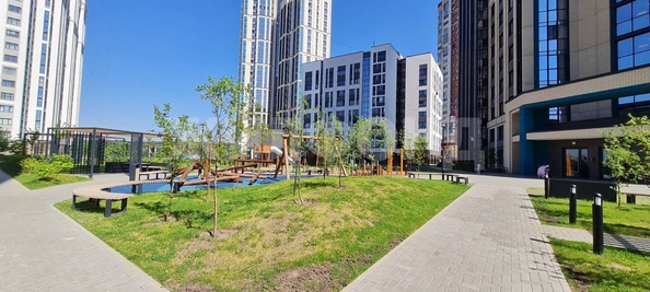 
  Продается 3-комн. квартира 72 м², в ЖК Бирюзовая жемчужина-2. Фото 8.