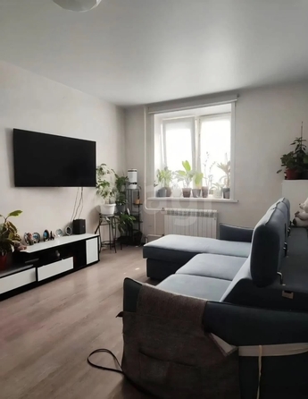 
  Продается 1-комн. квартира 37 м², в МКР Олимпийской славы, дом 2. Фото 4.