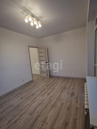 
  Продается 2-комн. квартира 45 м², в ЖК Чкалов, дом 2. Фото 2.