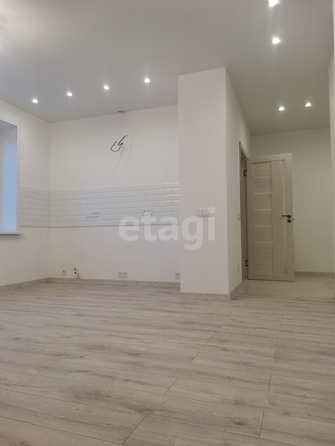 
  Продается 2-комн. квартира 45 м², в ЖК Чкалов, дом 2. Фото 7.