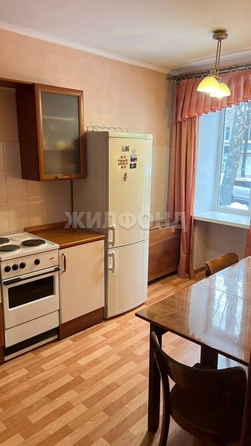 
  Сдается 3-комн. квартира 70 м². Фото 1.