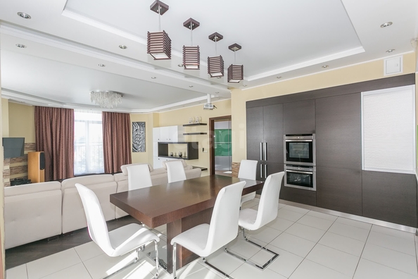 
  Продается 4-комн. квартира 141.2 м². Фото 10.