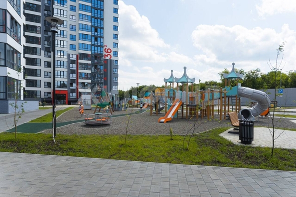 
  Продается 2-комн. квартира 37.3 м², в ЖК Азимут, дом 4. Фото 20.