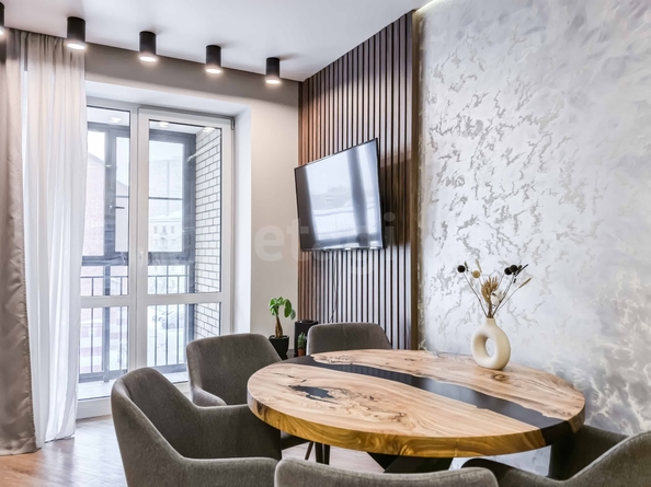 
  Продается 3-комн. квартира 56.9 м². Фото 1.