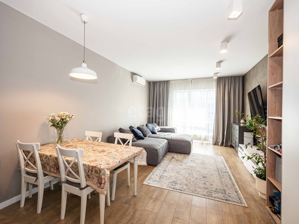 
  Продается 3-комн. квартира 102 м². Фото 1.
