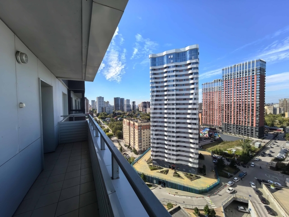 
  Продается 3-комн. квартира 102 м². Фото 24.