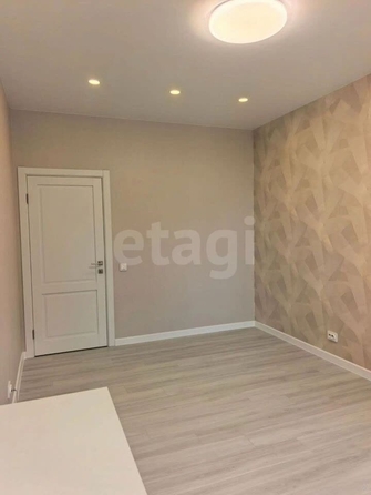 
  Продается 2-комн. квартира 46 м², в ЖК Марсель-2, дом 2 секция 1,2. Фото 4.