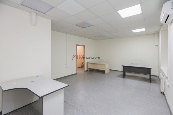 
  Сдается офис 175.4 м². Фото 38.