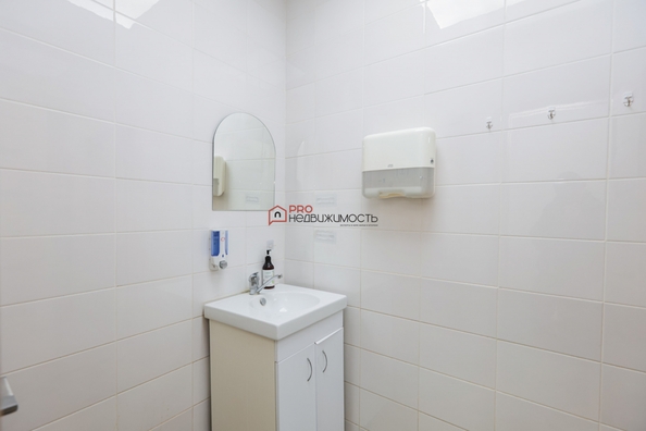 
  Сдается офис 175.4 м². Фото 46.
