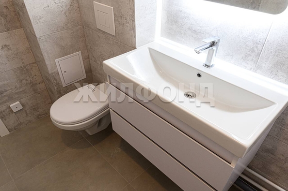 
  Продается 2-комн. квартира 50.1 м², в ЖК Аквамарин, дом 3. Фото 6.