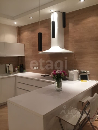 
  Продается 4-комн. квартира 111 м². Фото 1.