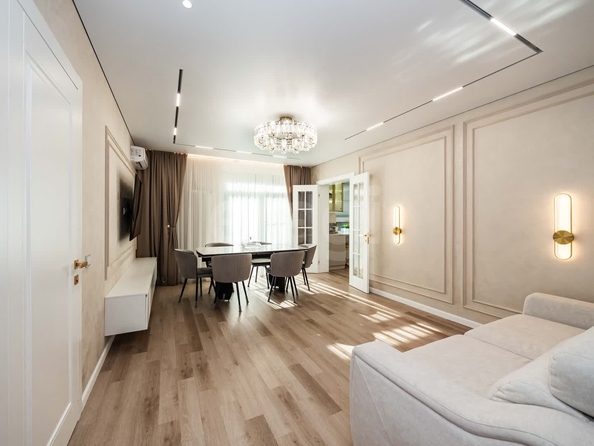 
  Продается 4-комн. квартира 108 м², в ЖК Расцветай на Красном, дом 11. Фото 6.