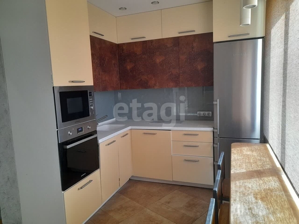 
  Продается 3-комн. квартира 57 м². Фото 1.
