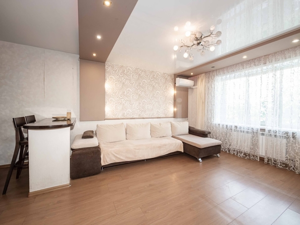 
  Продается 2-комн. квартира 76.2 м². Фото 2.