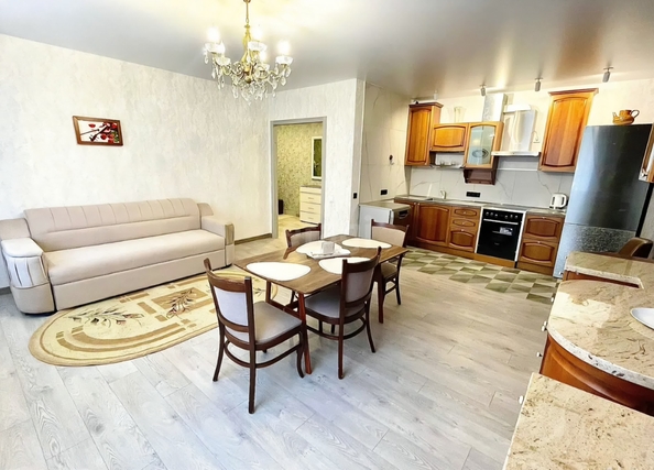 
  Продается 4-комн. квартира 100 м², в ЖК Онега, дом 7. Фото 1.