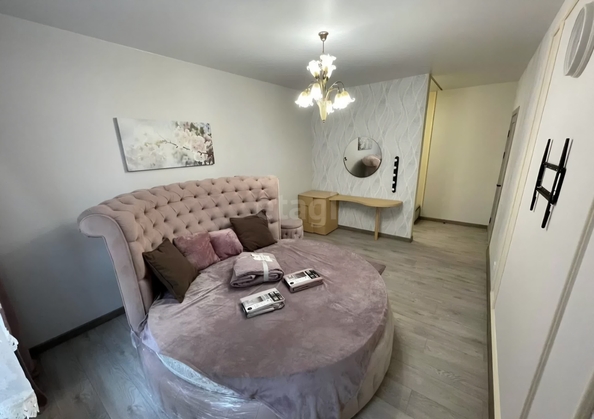 
  Продается 4-комн. квартира 100 м², в ЖК Онега, дом 7. Фото 3.