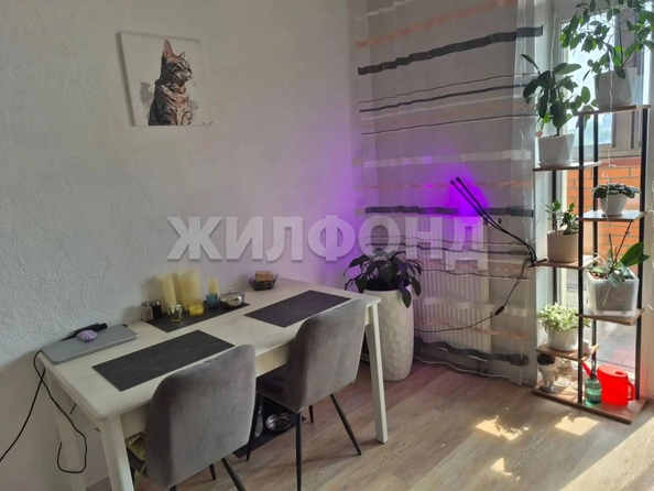 
  Продается 1-комн. квартира 33 м², в ЖК Дом на лежена. Фото 3.