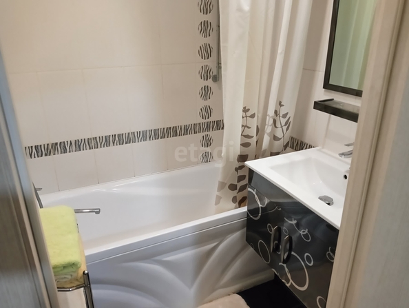 
  Продается 4-комн. квартира 70 м². Фото 2.