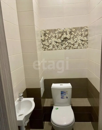 
  Продается 2-комн. квартира 66 м². Фото 1.