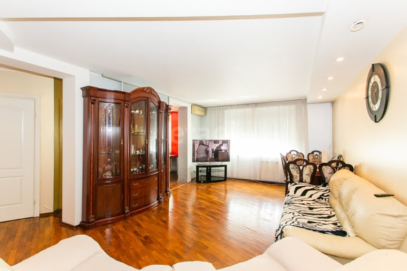 
  Продается 4-комн. квартира 143.5 м². Фото 3.