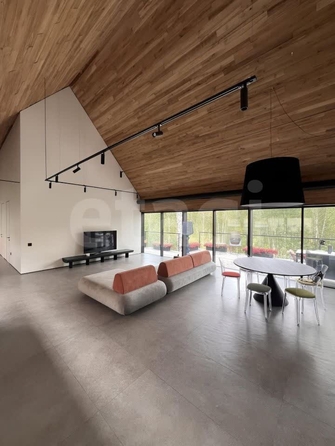 
  Продается коттедж 230 м², в КП Скандинавия. Фото 10.