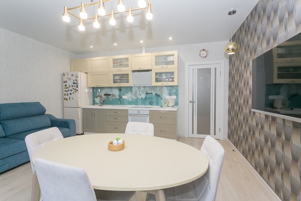 
  Продается 3-комн. квартира 78.3 м², в ЖК Дом на Немировича, б/с 1. Фото 2.