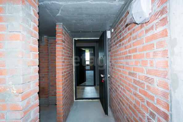 
  Продается универсальное помещение 1000 м². Фото 2.