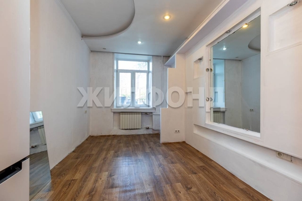 
  Продается 3-комн. квартира 75.8 м². Фото 1.
