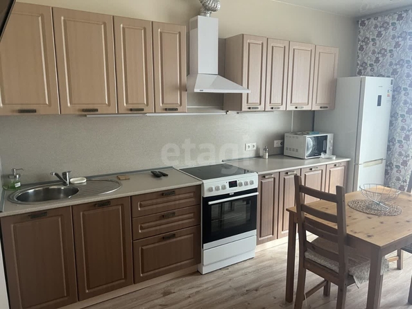 
  Продается 1-комн. квартира 50.5 м². Фото 1.