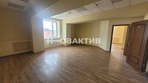 
   Продам офис, 103 м², Толмачевская ул, 21а

. Фото 7.