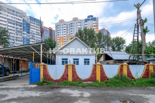 
   Продам дом, 120 м², Новосибирск

. Фото 1.