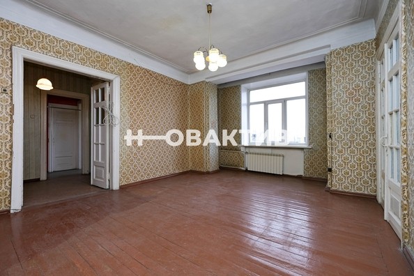 
   Продам 3-комнатную, 77.5 м², Советская ул, 26

. Фото 8.