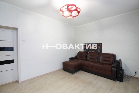 
   Продам 3-комнатную, 56.5 м², 2-й Пархоменко пер, 11

. Фото 6.