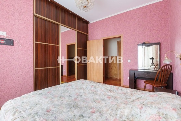 
   Продам 3-комнатную, 108 м², Галущака ул, 1

. Фото 15.
